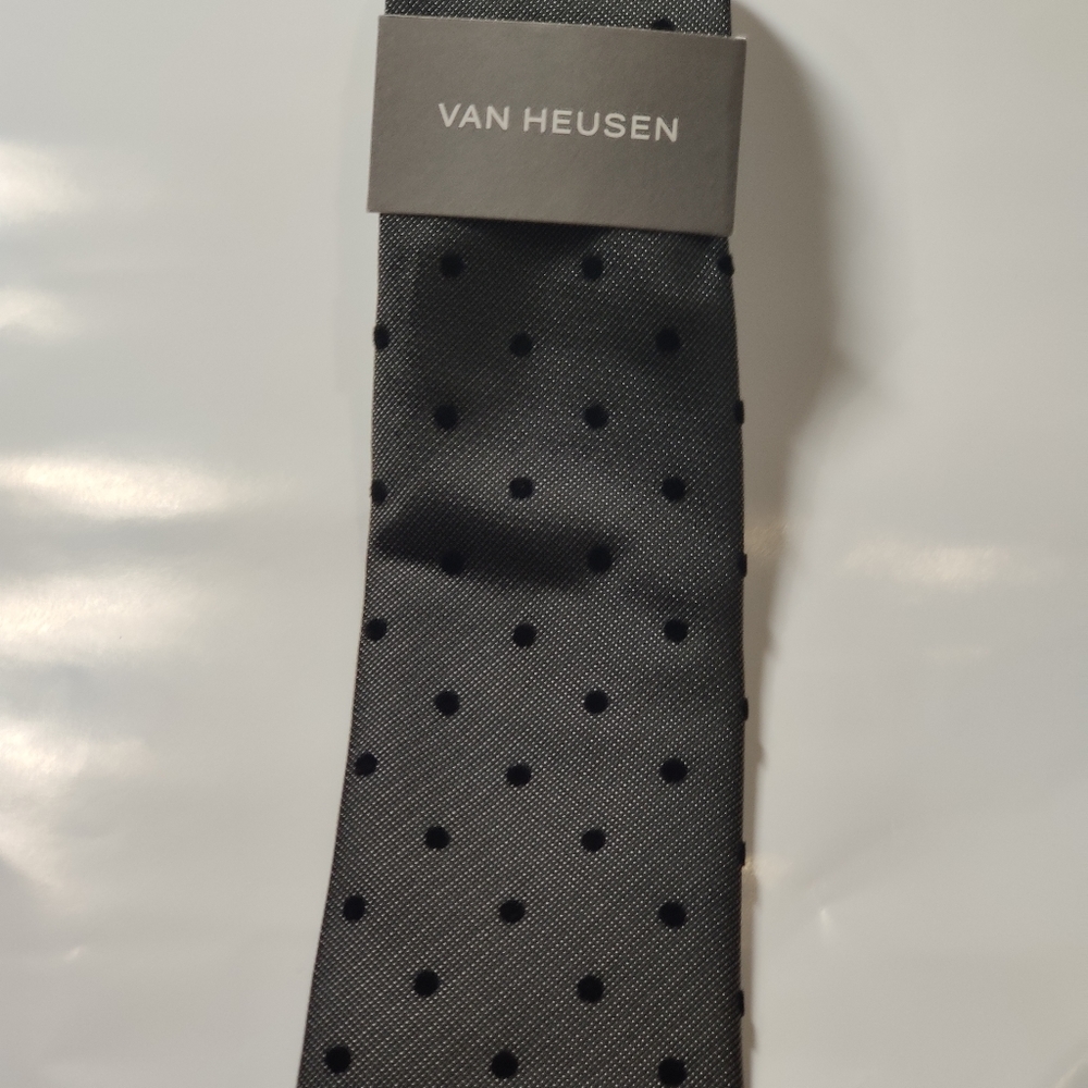 Van Heusen Tie